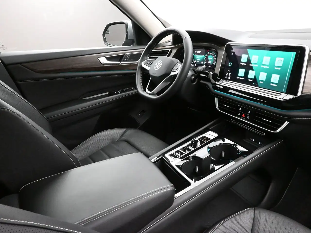 Volkswagen Atlas снимка Volkswagen Atlas