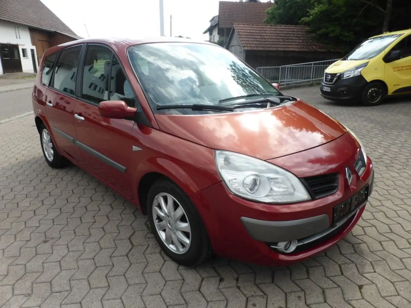 Renault Scenic Grand Exception Rot - 1