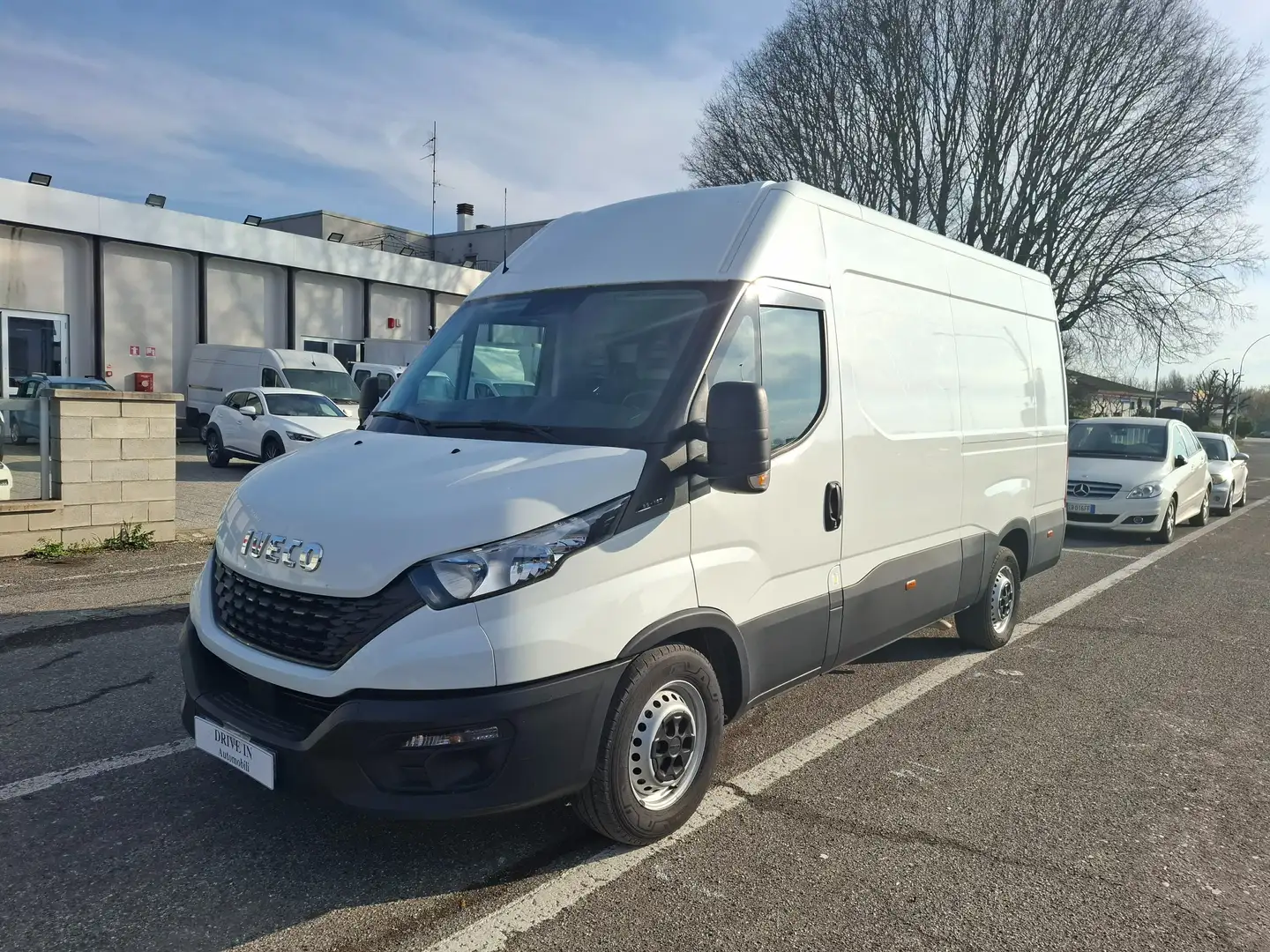 Iveco Daily 35 s14 2.3 136cv PM-TM Weiß - 1