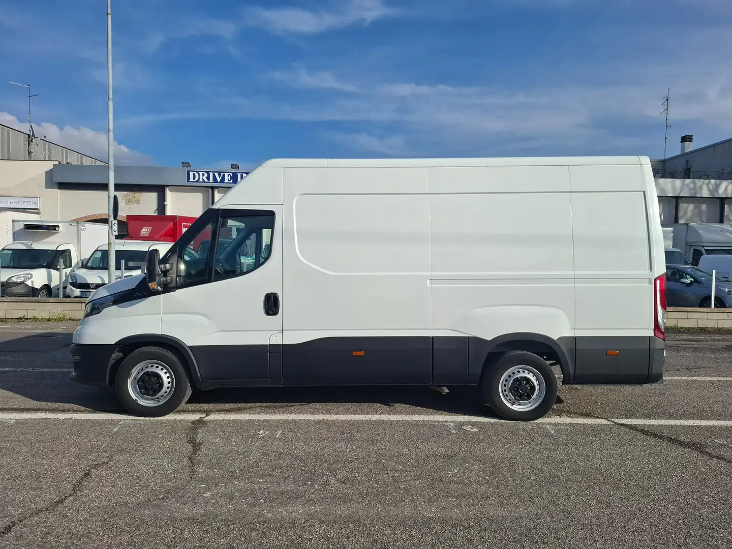 Iveco Daily 35 s14 2.3 136cv PM-TM Weiß - 2