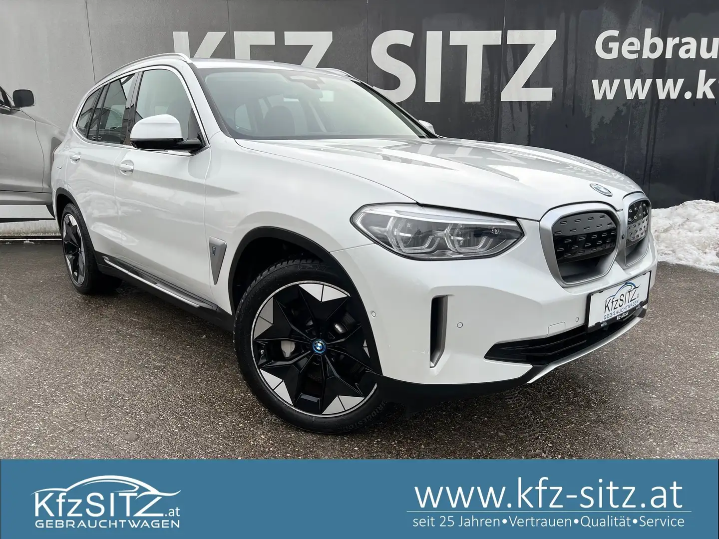 BMW iX3 Impressive | NP €72.000 Weiß - 1