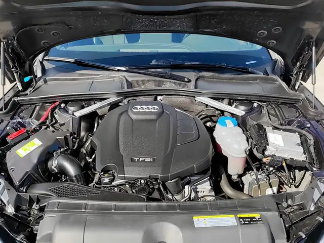 Audi A5 view 14