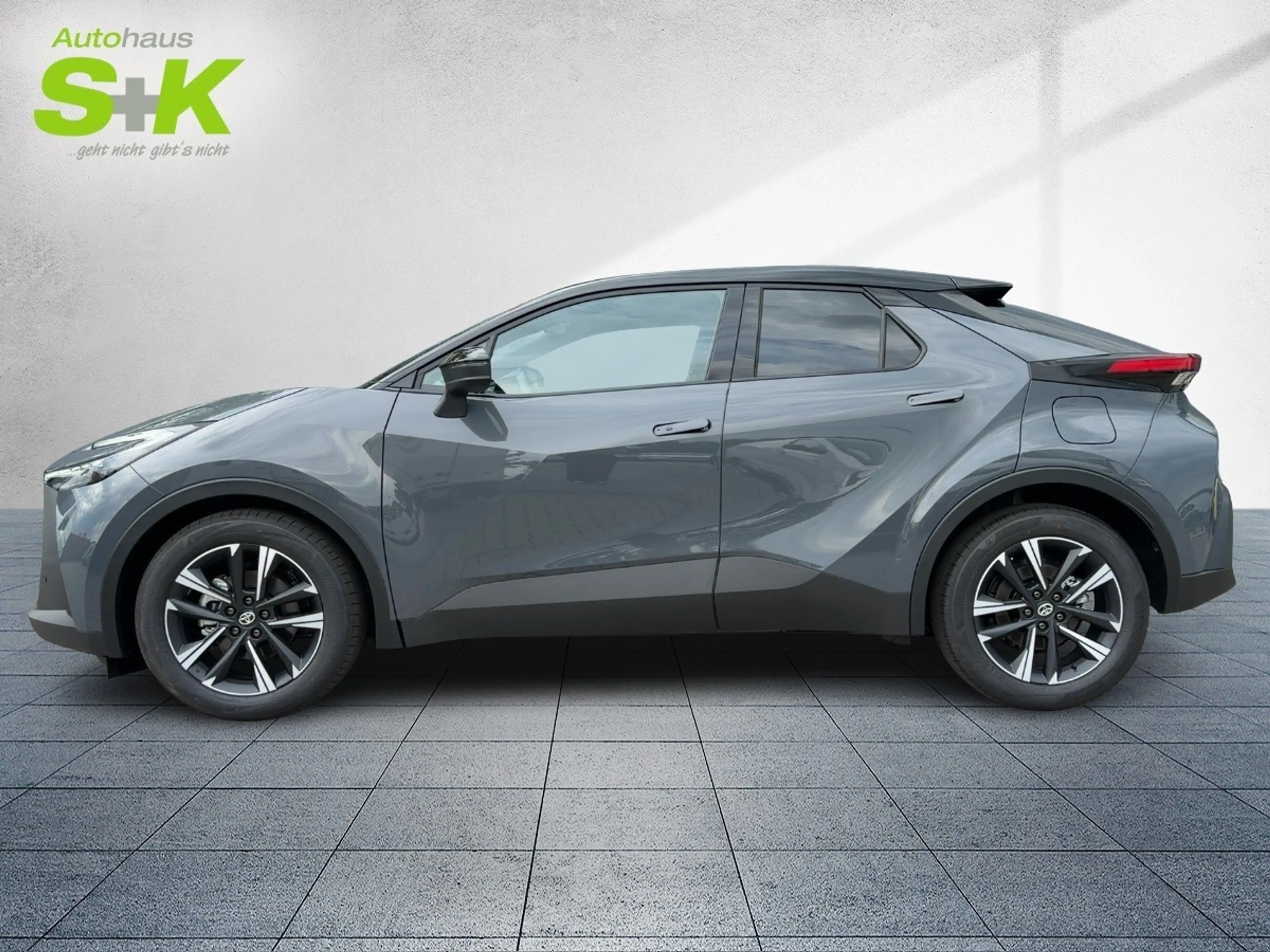 Toyota C-HR 1.8 Hybrid Teamplayer*CARPLAY+KAMERA+PDC+LED*** — photo 2