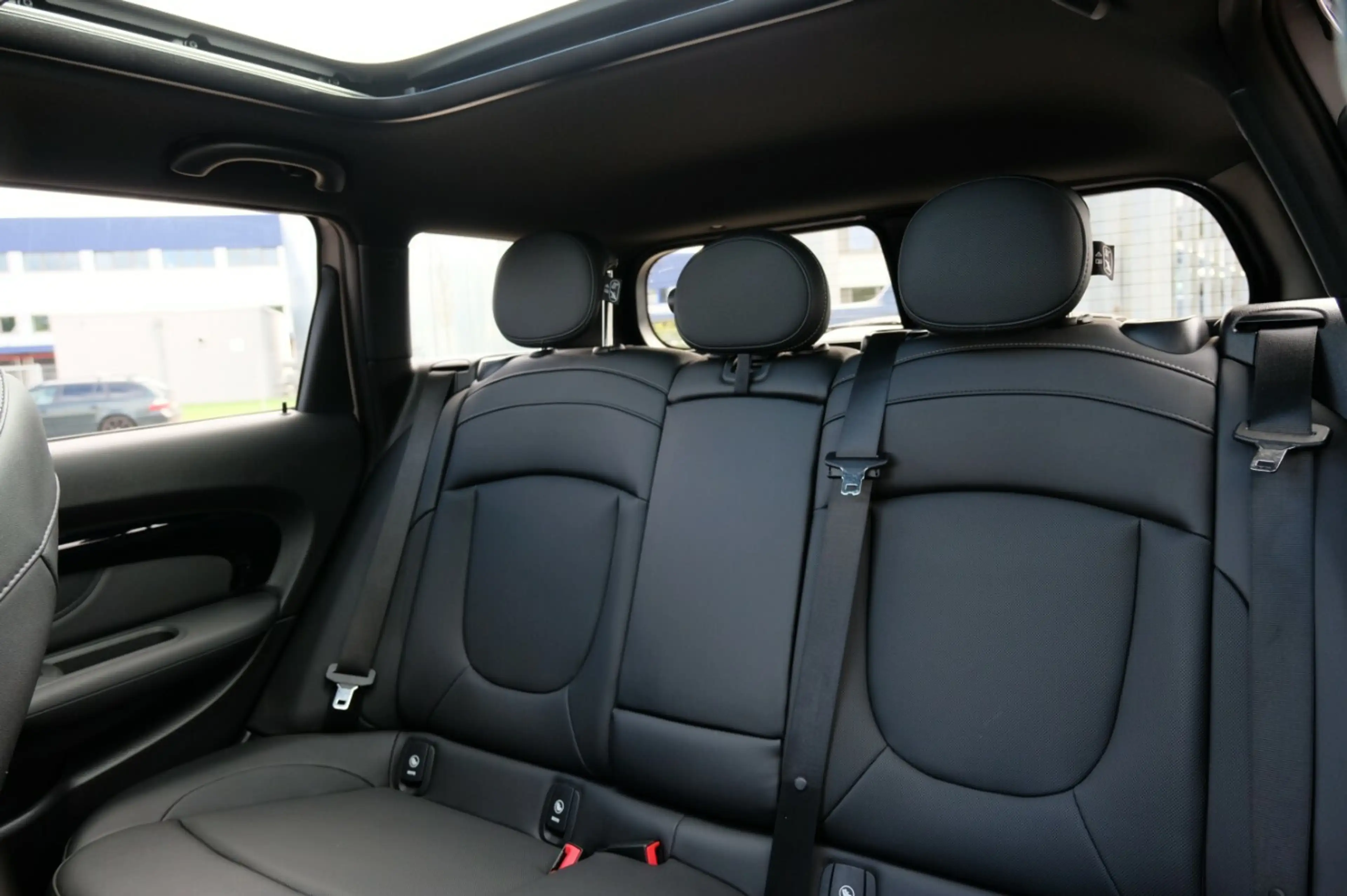 MINI Cooper Clubman 1,5 Panorama Assistenzpaket — photo 17
