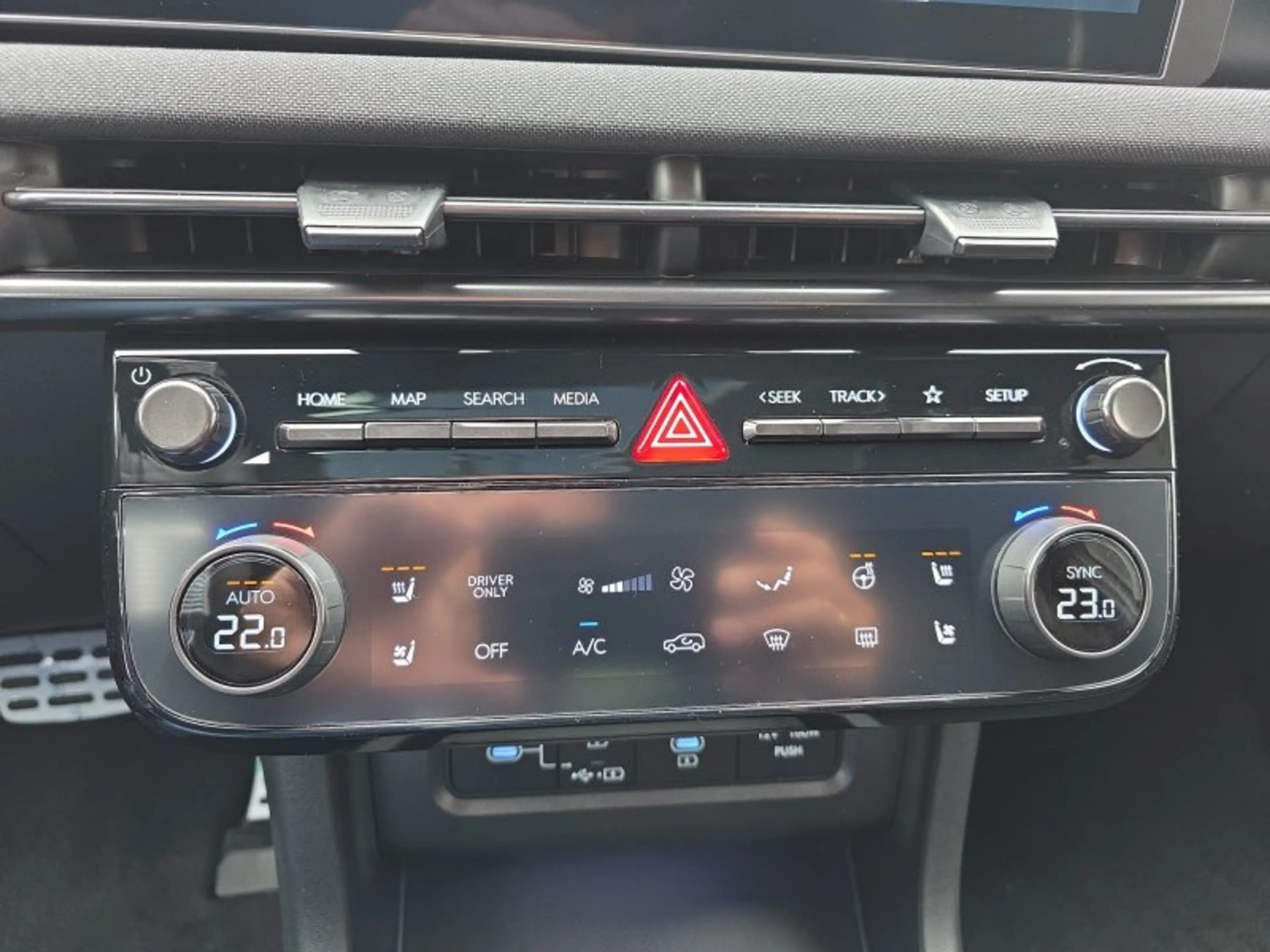 Hyundai TUCSON 1,6T HEV 4WD N Line X UPE=56000 Euro! — photo 25
