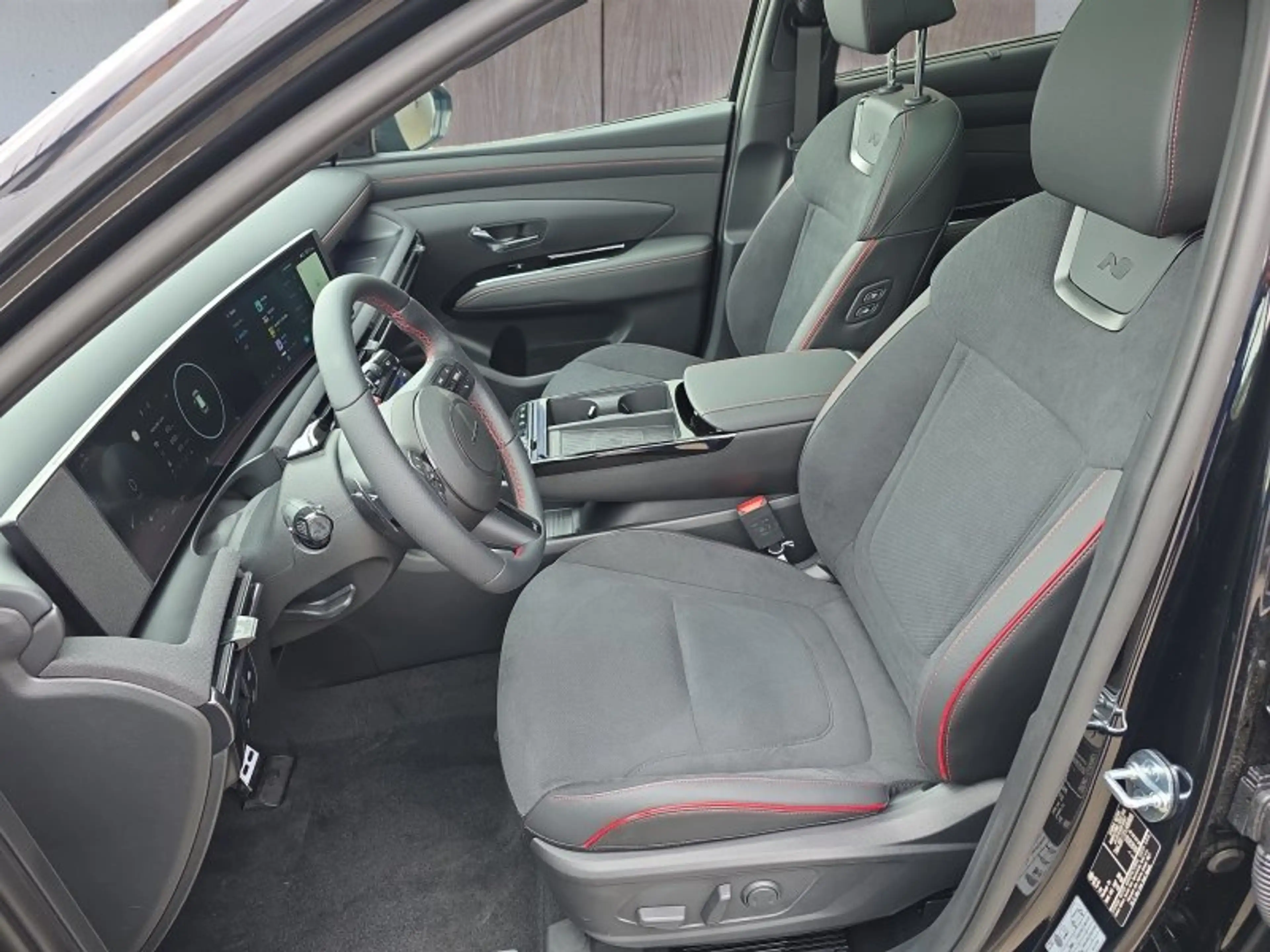 Hyundai TUCSON 1,6T HEV 4WD N Line X UPE=56000 Euro! — photo 9