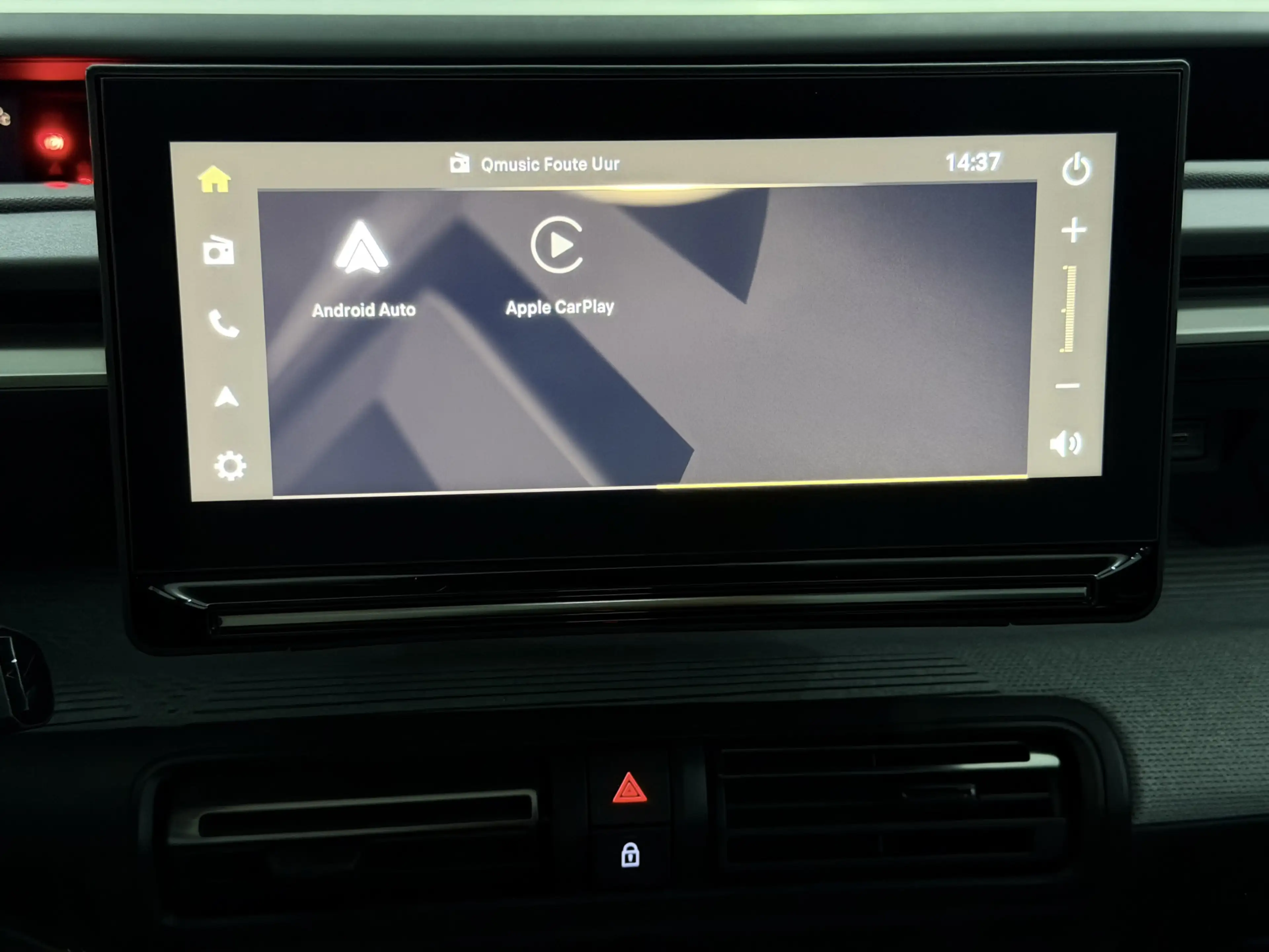 Citroen C3 Aircross 1.2 Hybrid 145pk Max Camera, Navi, Apple carplay, — photo 23