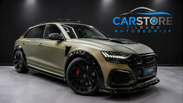 Audi RS Q8 view 3
