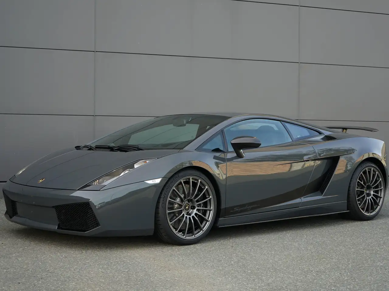 Lamborghini Gallardo снимка Lamborghini Gallardo