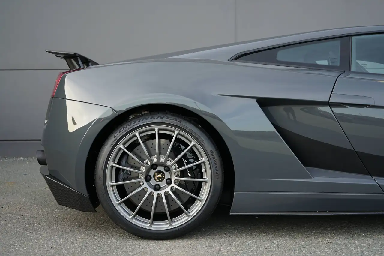 Lamborghini Gallardo снимка Lamborghini Gallardo
