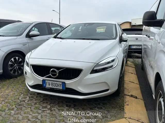 Volvo V40 V40 2.0 benzina Momentum