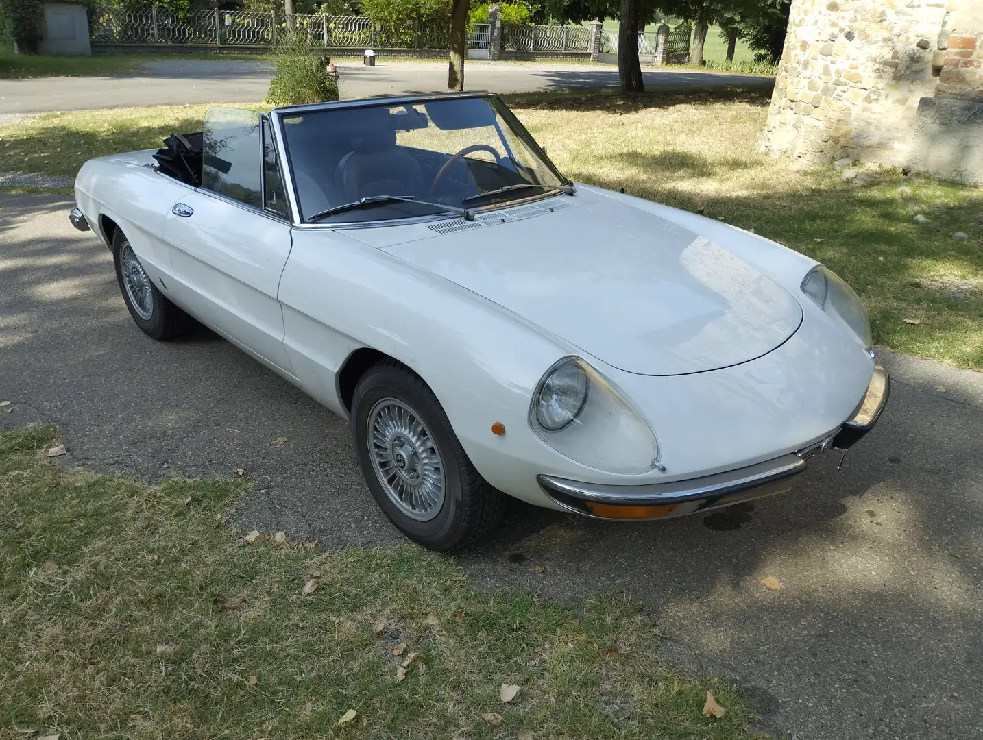 Alfa Romeo Spider Spider 1750 veloce 2+2 Білий - 1