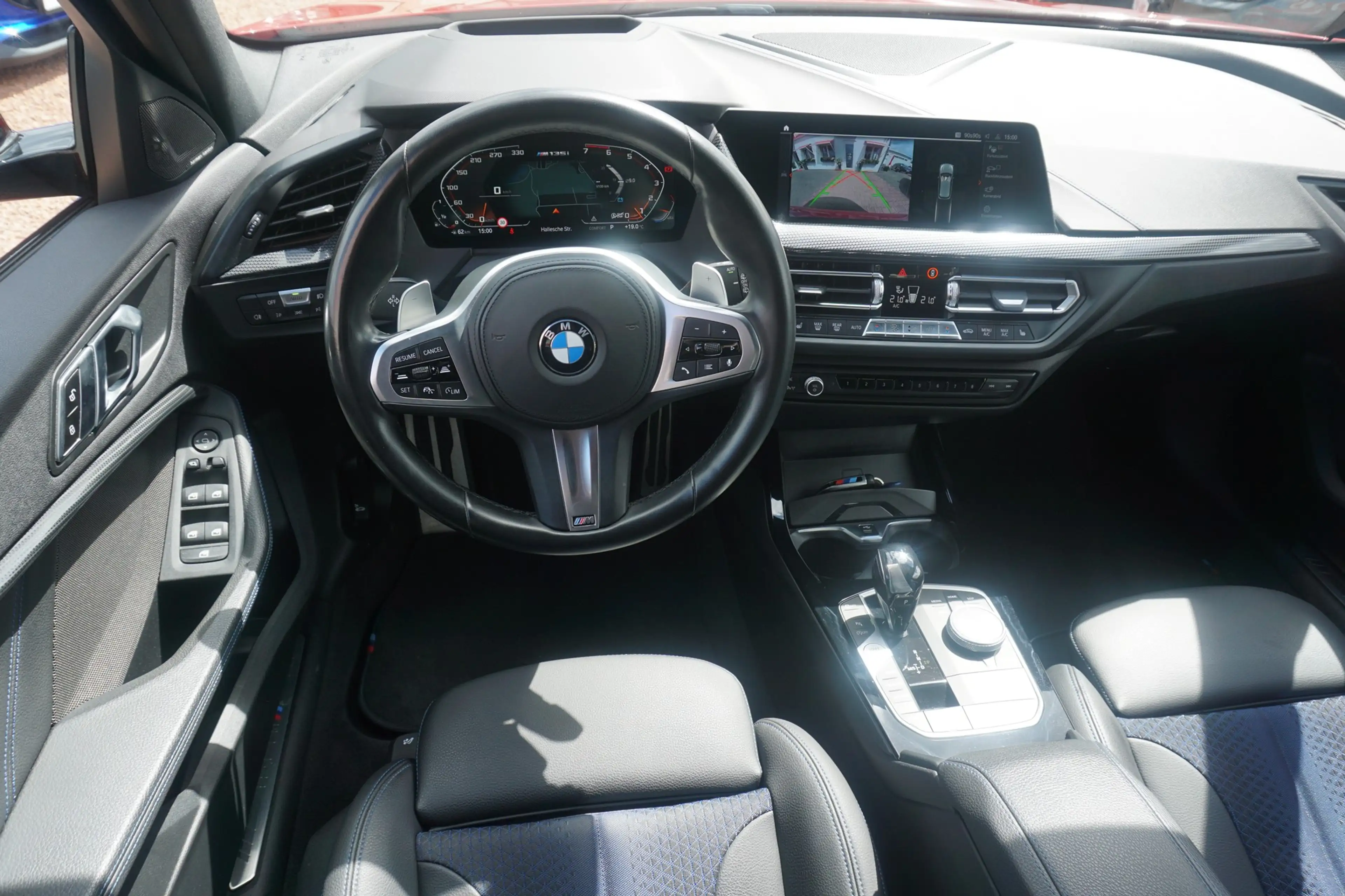 BMW M1 M135i xDrive Aut. LED Head-Up Navi Totwinkel — photo 10