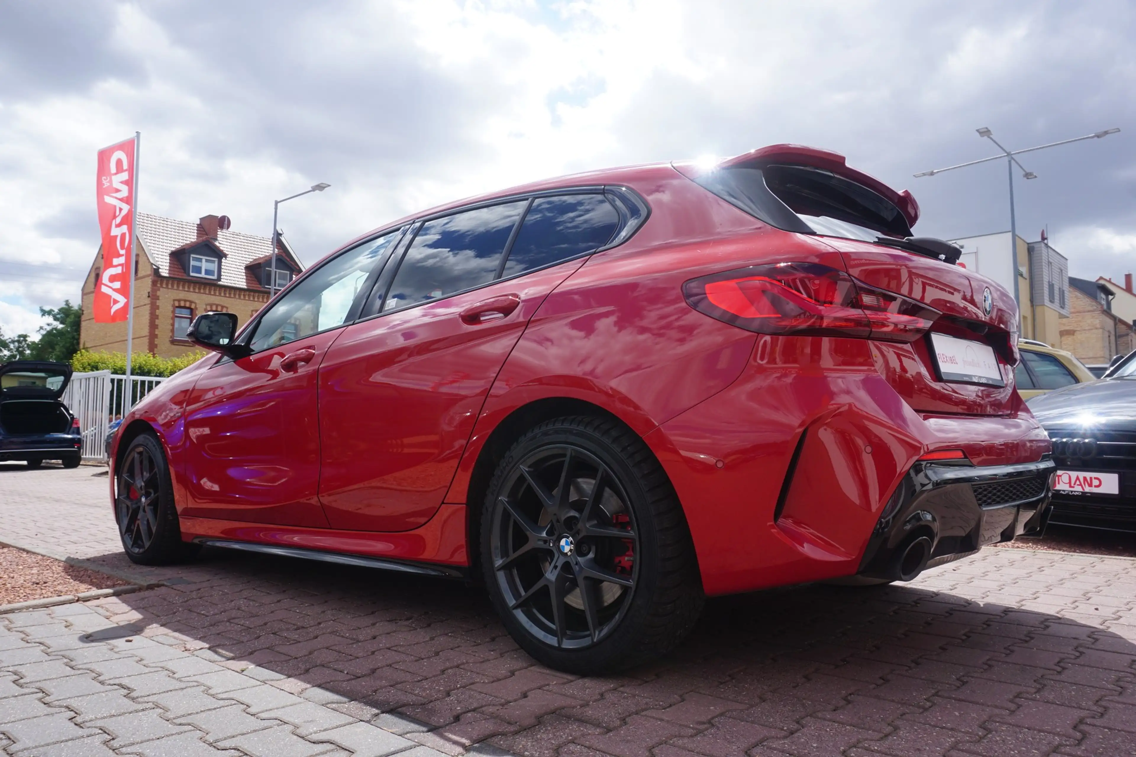 BMW M1 M135i xDrive Aut. LED Head-Up Navi Totwinkel — photo 3