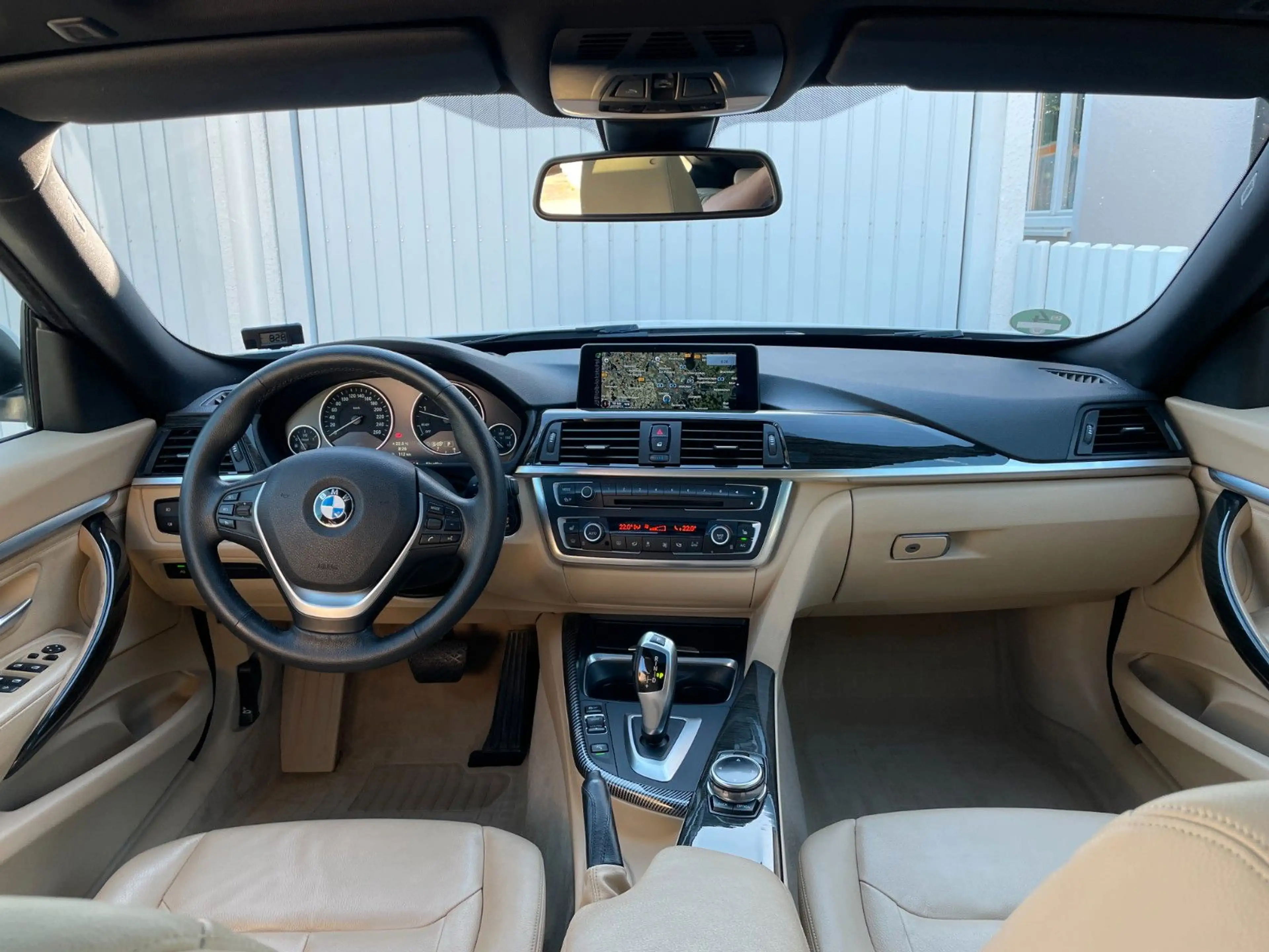 BMW 320 Leder Pano Headup — photo 11