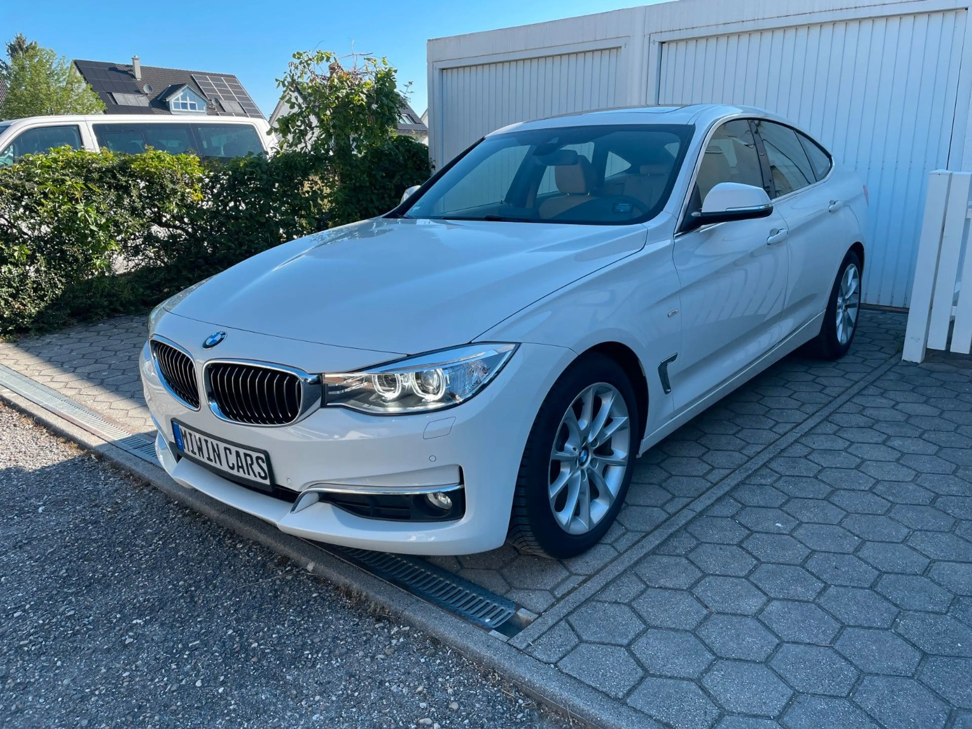 BMW 320 Leder Pano Headup — photo 3