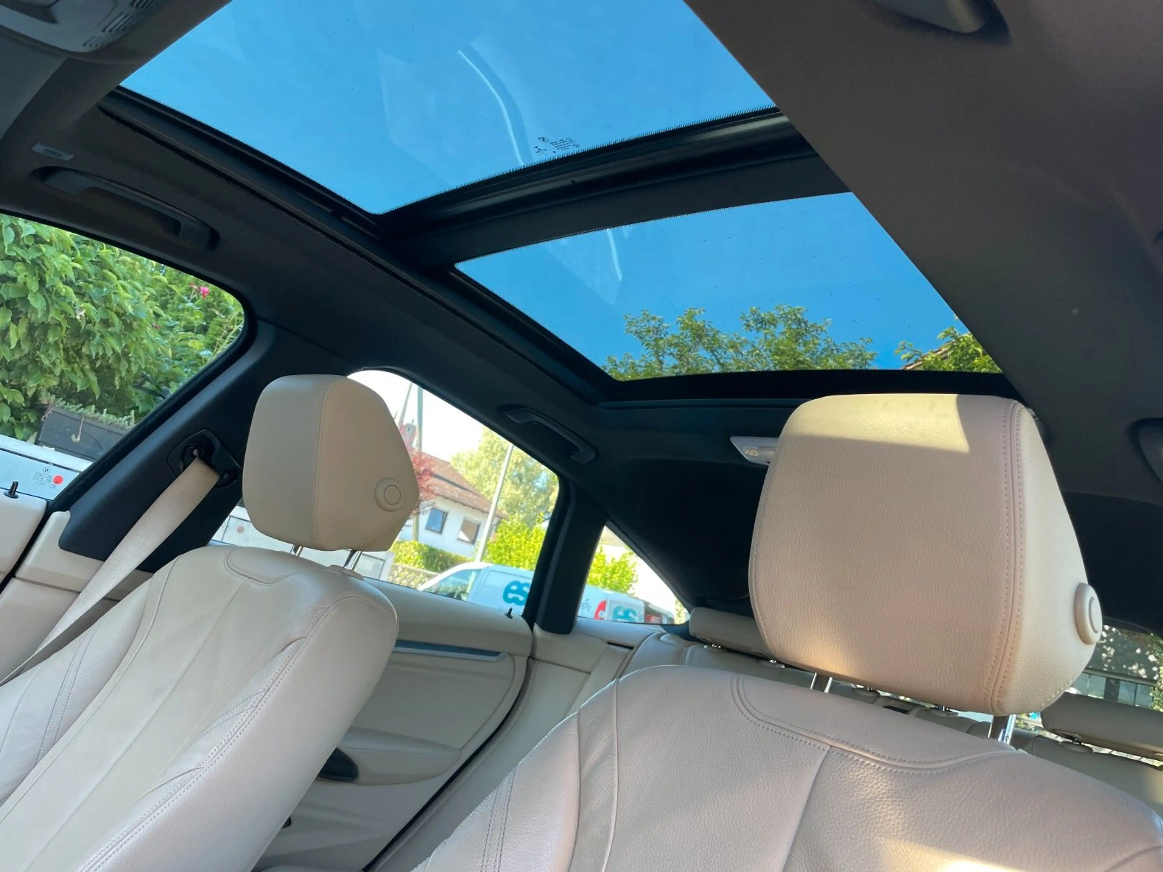 BMW 320 Leder Pano Headup — photo 12