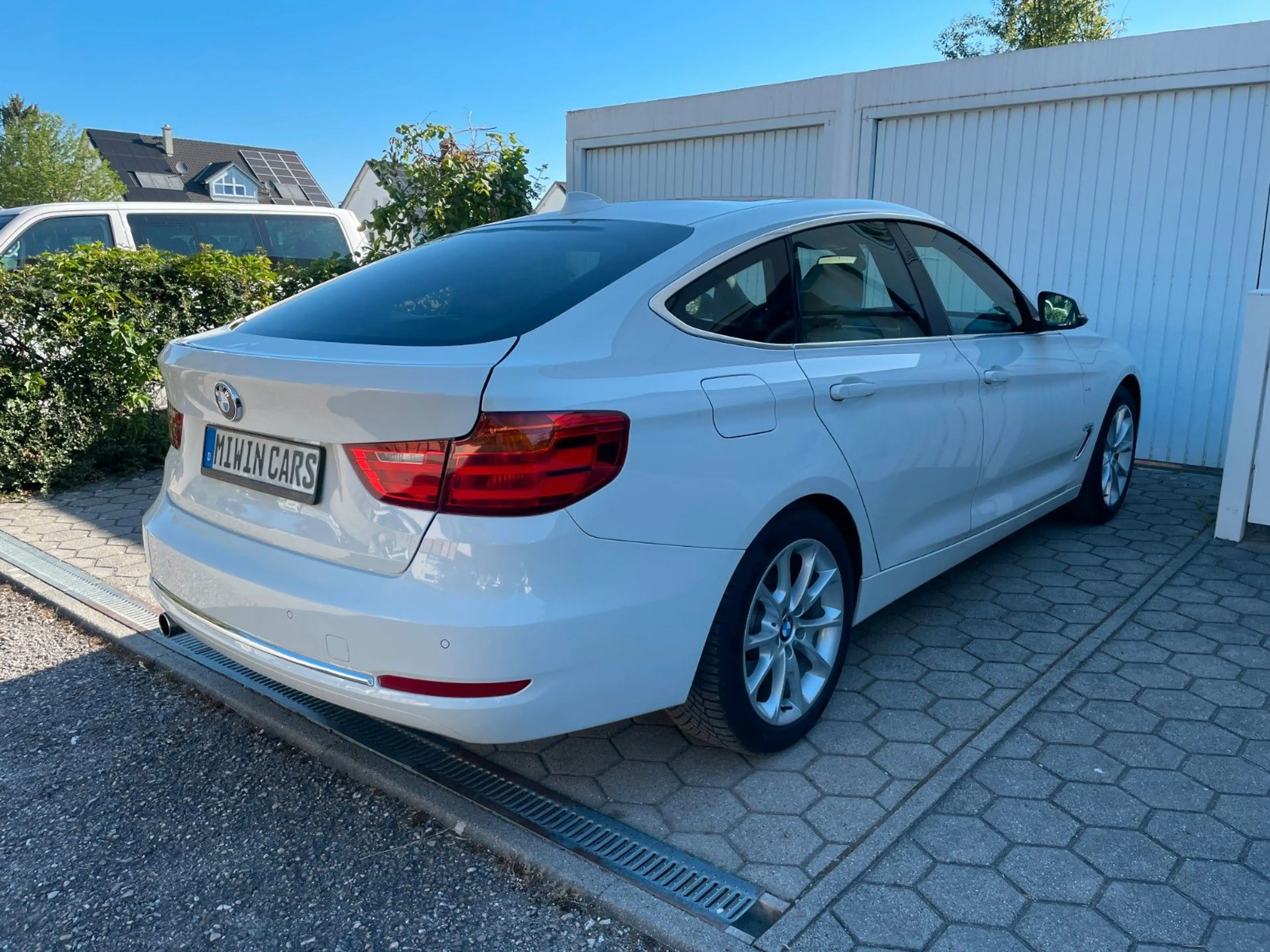 BMW 320 Leder Pano Headup — photo 6