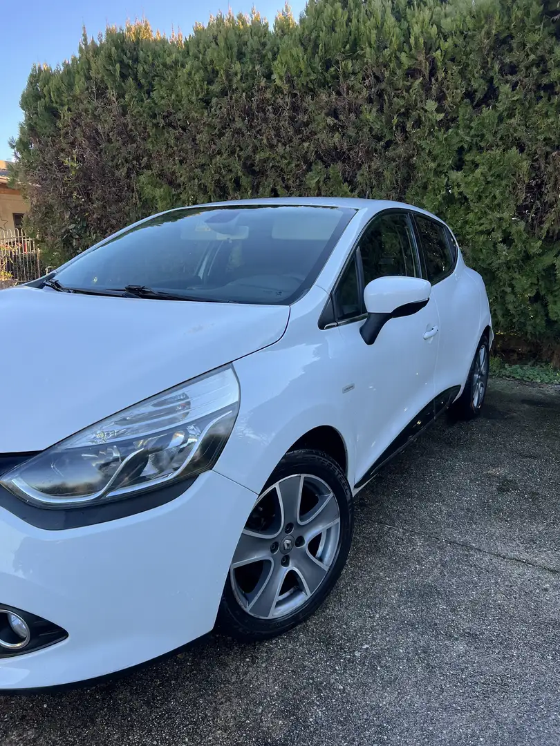 Renault Clio 1.5 dCi 75cv 5 porte Allestimento Costume National Bianco - 2