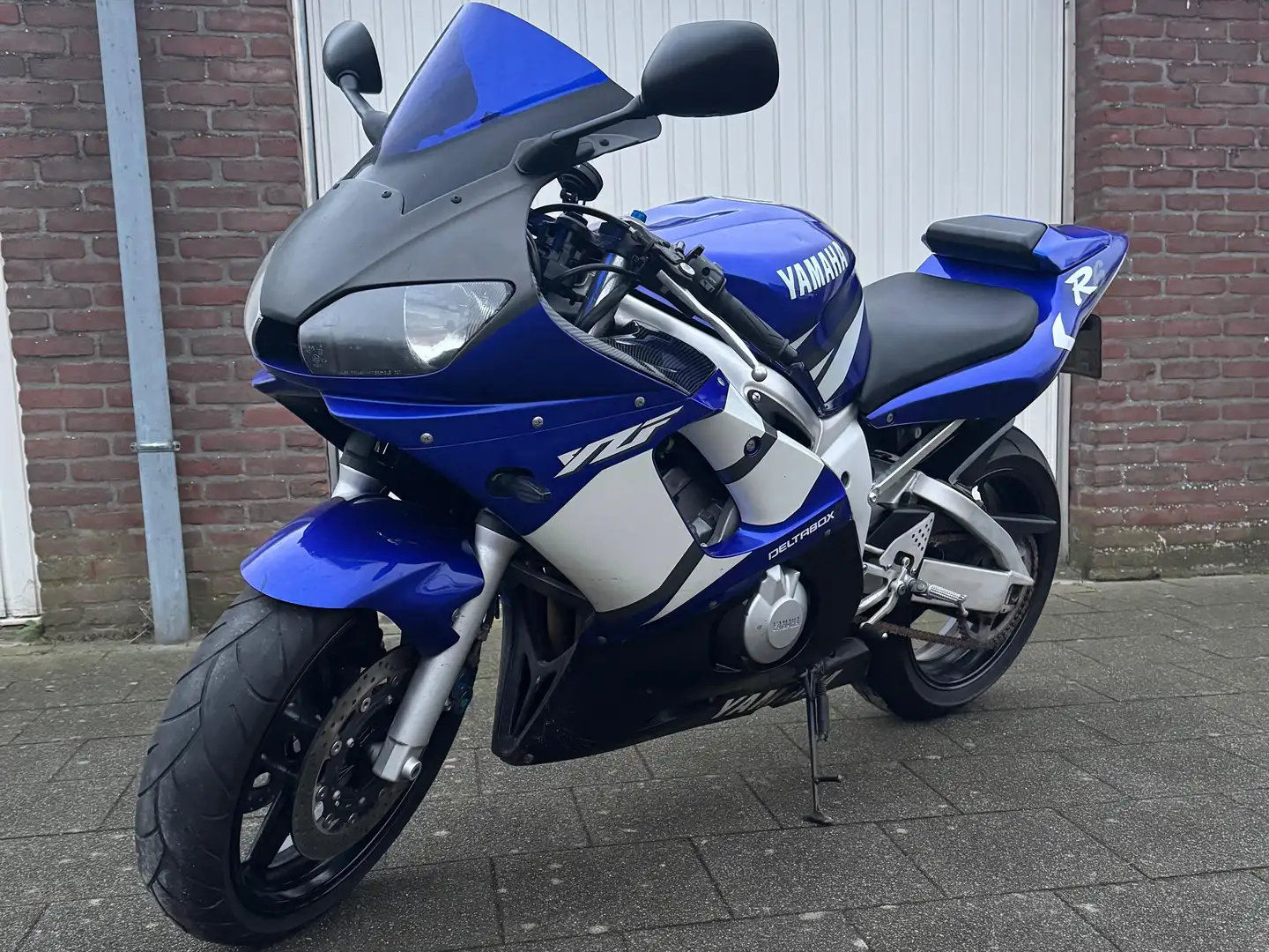 Yamaha YZF-R6 Blauw - 1