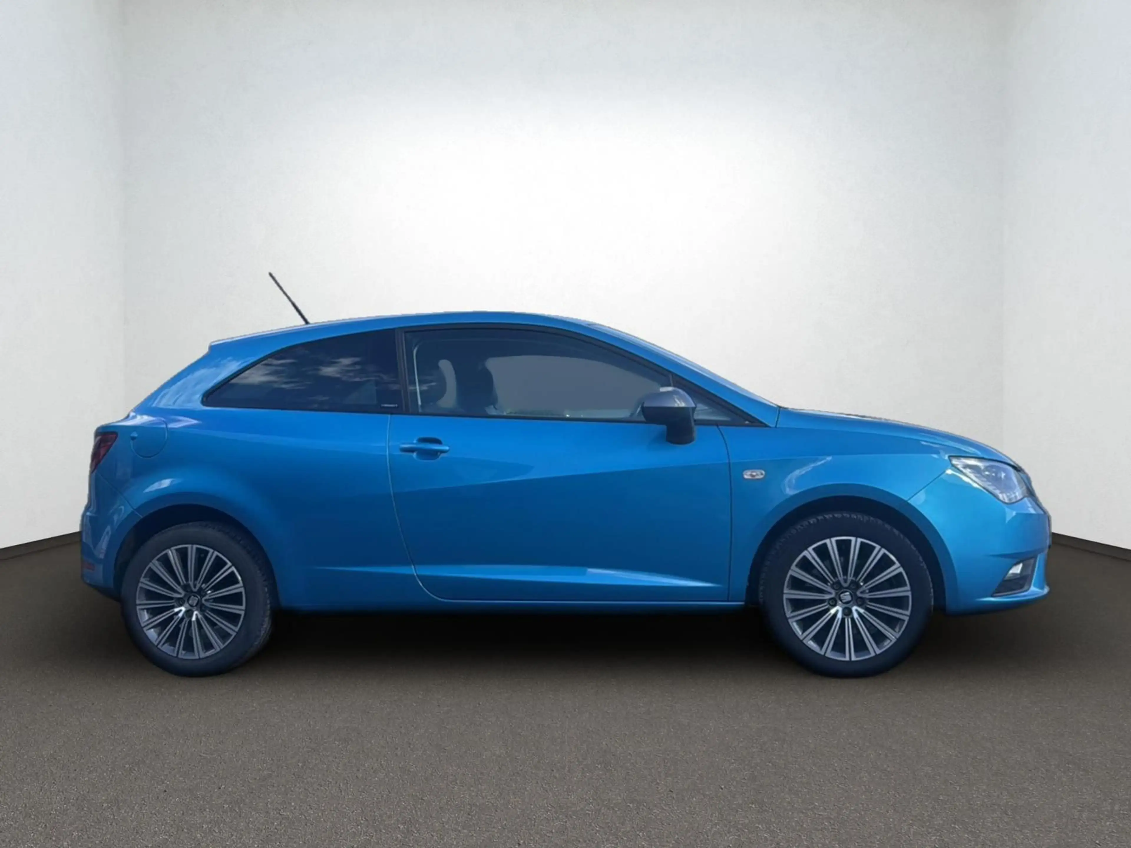 SEAT Ibiza 1.0 TSi Style Bi-Xenon Navi Klimaautomatik — photo 8