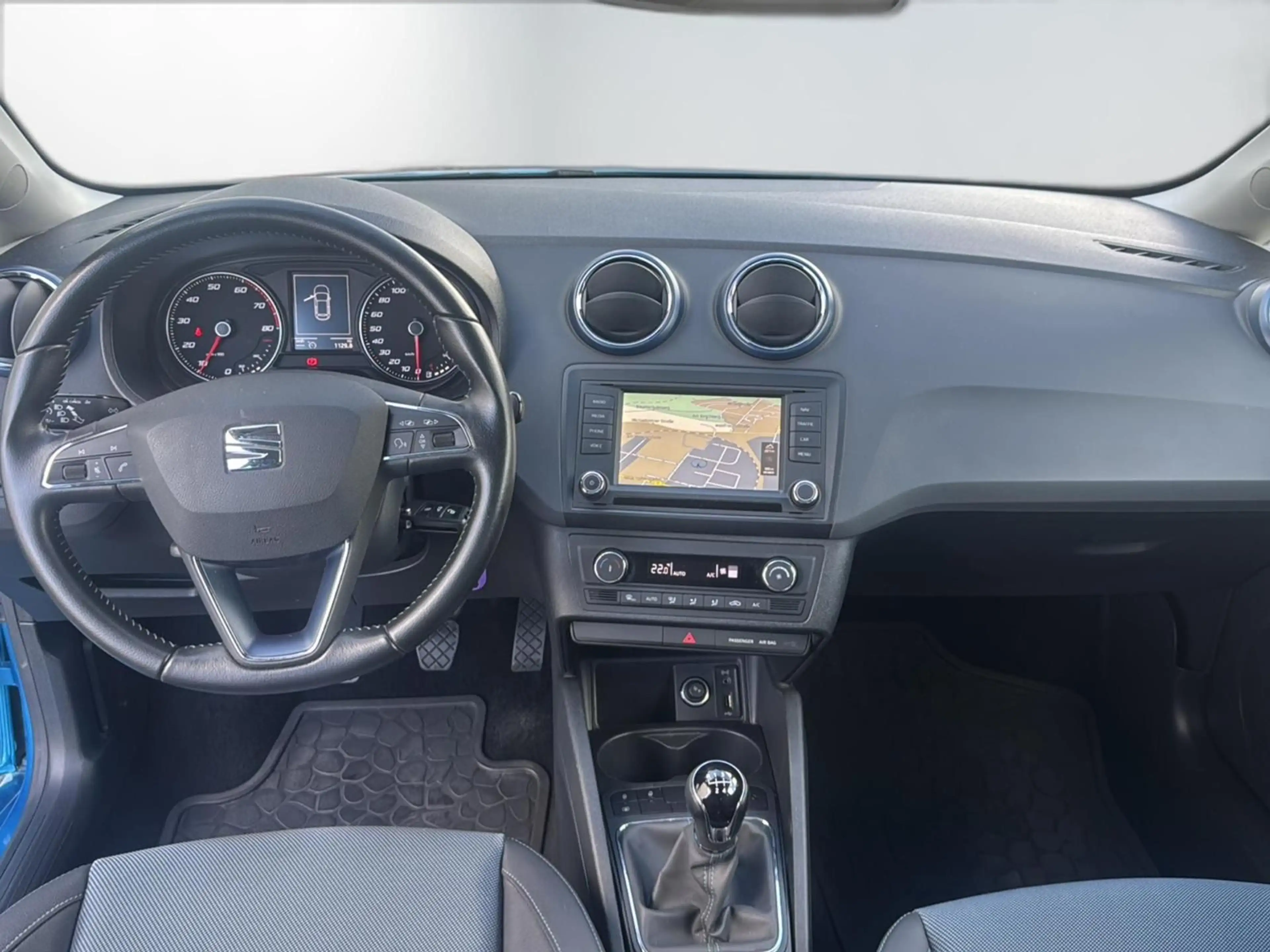 SEAT Ibiza 1.0 TSi Style Bi-Xenon Navi Klimaautomatik — photo 13