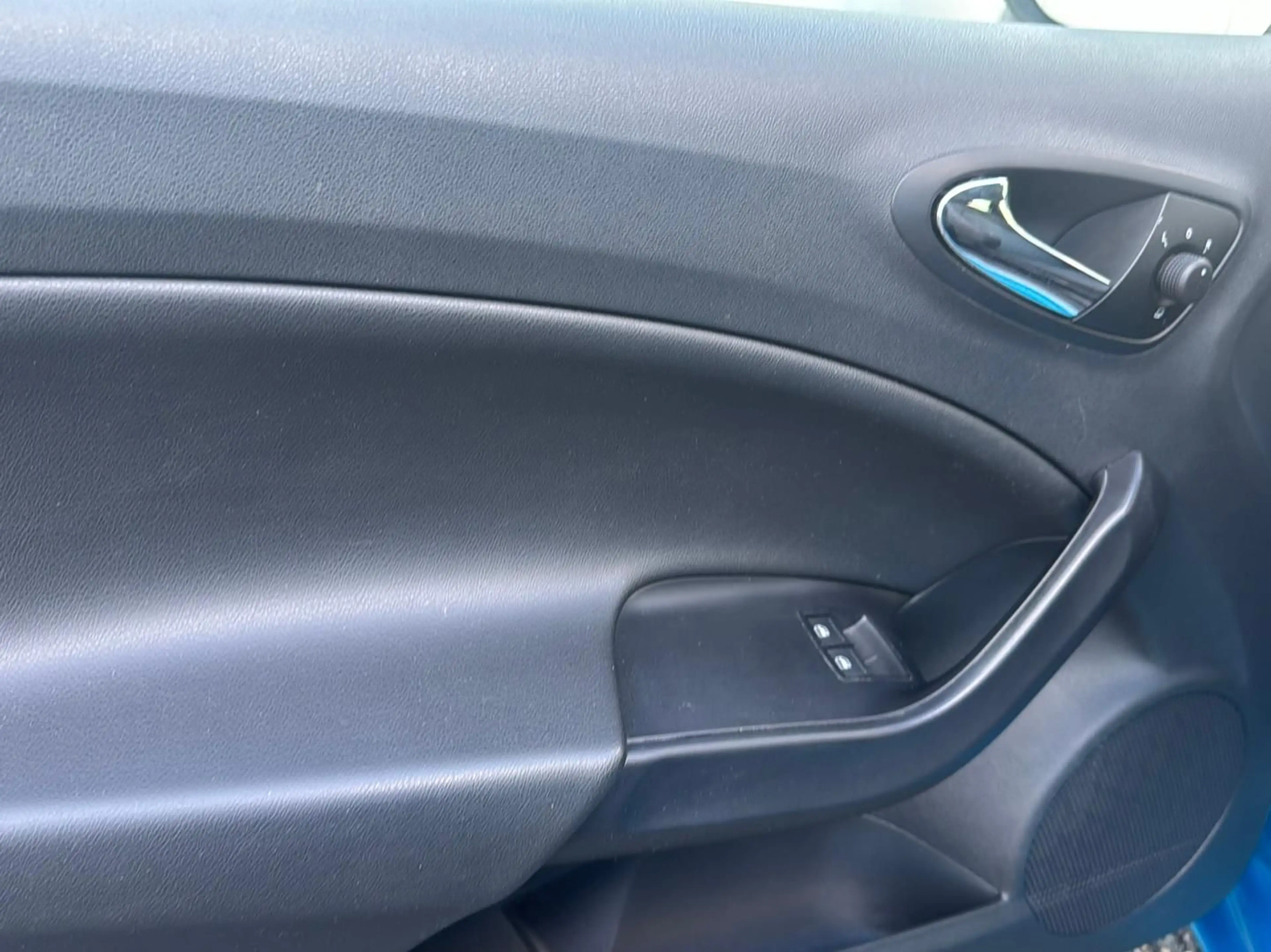 SEAT Ibiza 1.0 TSi Style Bi-Xenon Navi Klimaautomatik — photo 11