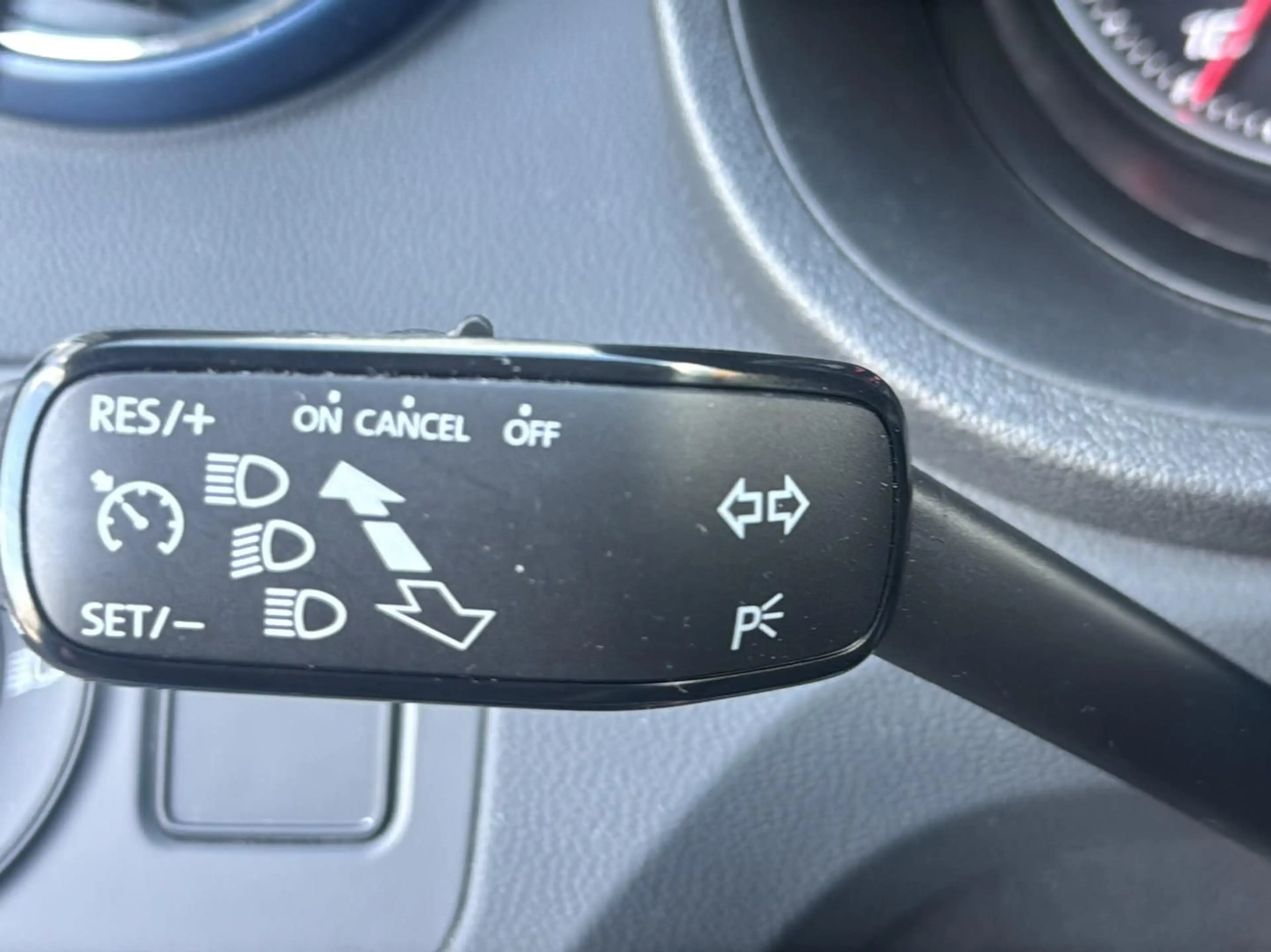 SEAT Ibiza 1.0 TSi Style Bi-Xenon Navi Klimaautomatik — photo 14