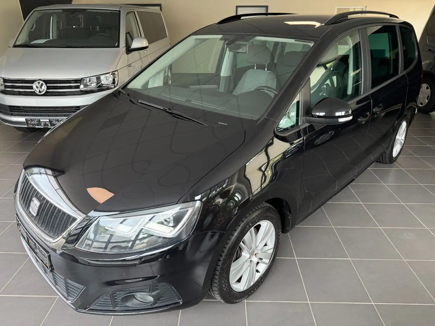 SEAT Alhambra 2.0 TDi Style Automatik 7-Sitzer Schwarz - 2