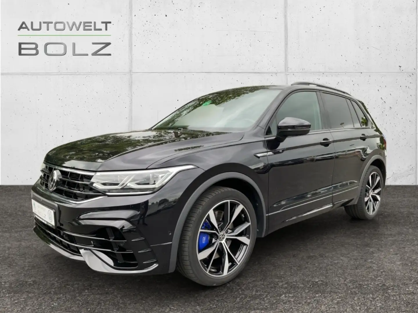 Volkswagen Tiguan R 4Motion 2.0 TSI HUD AHK Akrapovic Panodach Navi Schwarz - 1