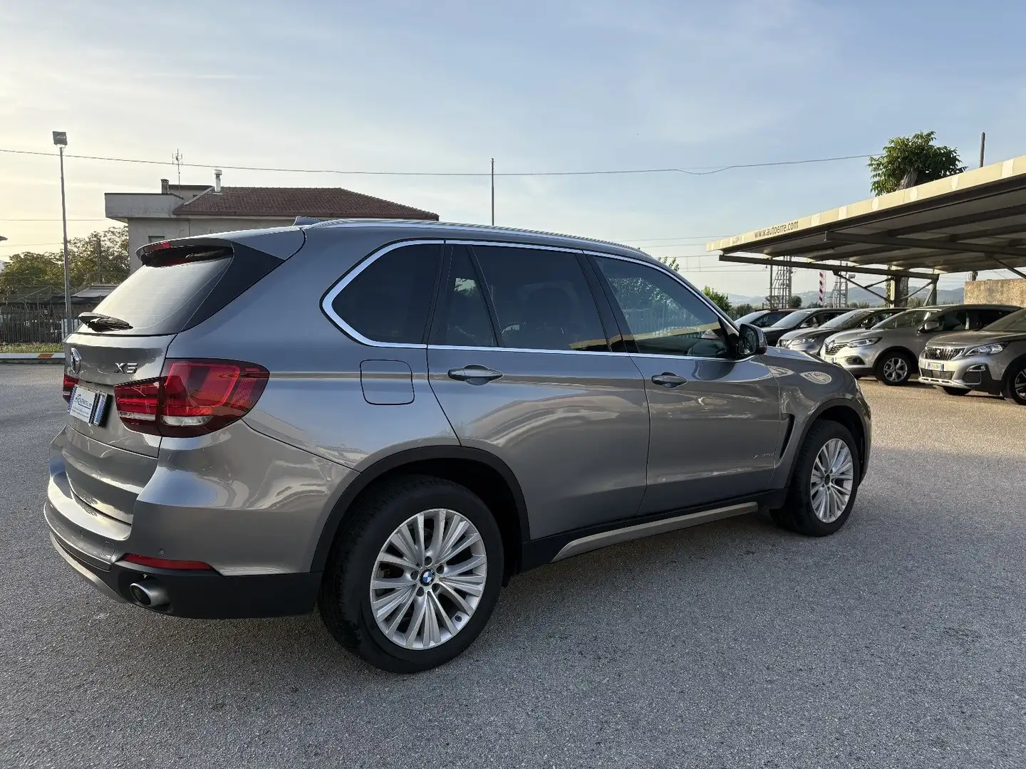 BMW X5 X5 F15 xdrive25d Experience 218cv auto Grigio - 2