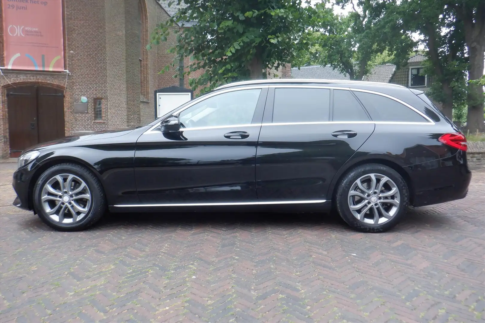 Mercedes-Benz C 200 2.2 CDI C200 ESTATE AUT-2e EIGENAAR Zwart - 2