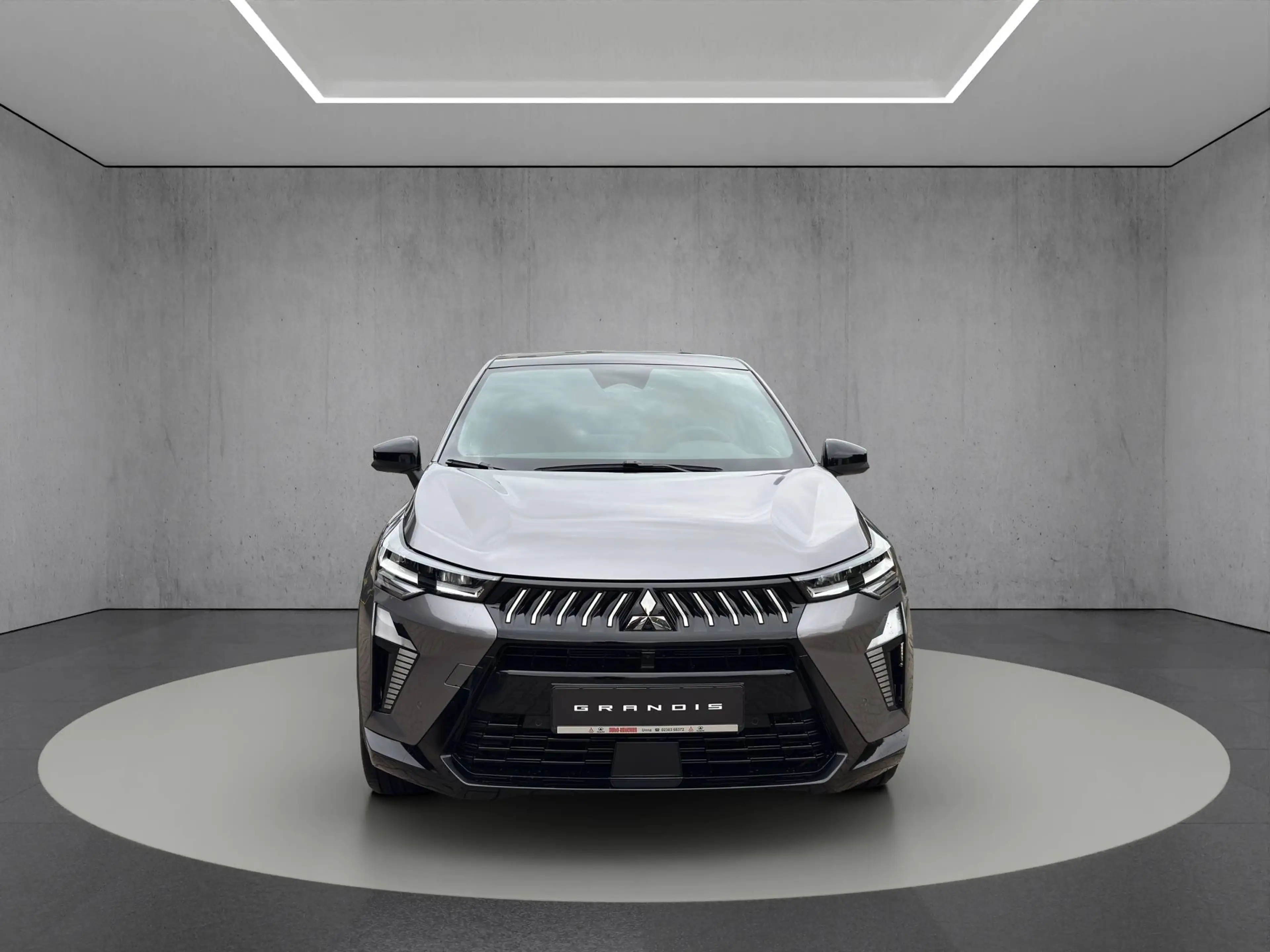 Mitsubishi Grandis Diamant TOP 1.8 Hybrid — photo 9
