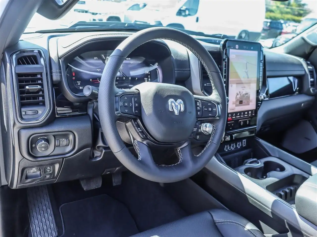 RAM 1500 снимка RAM 1500