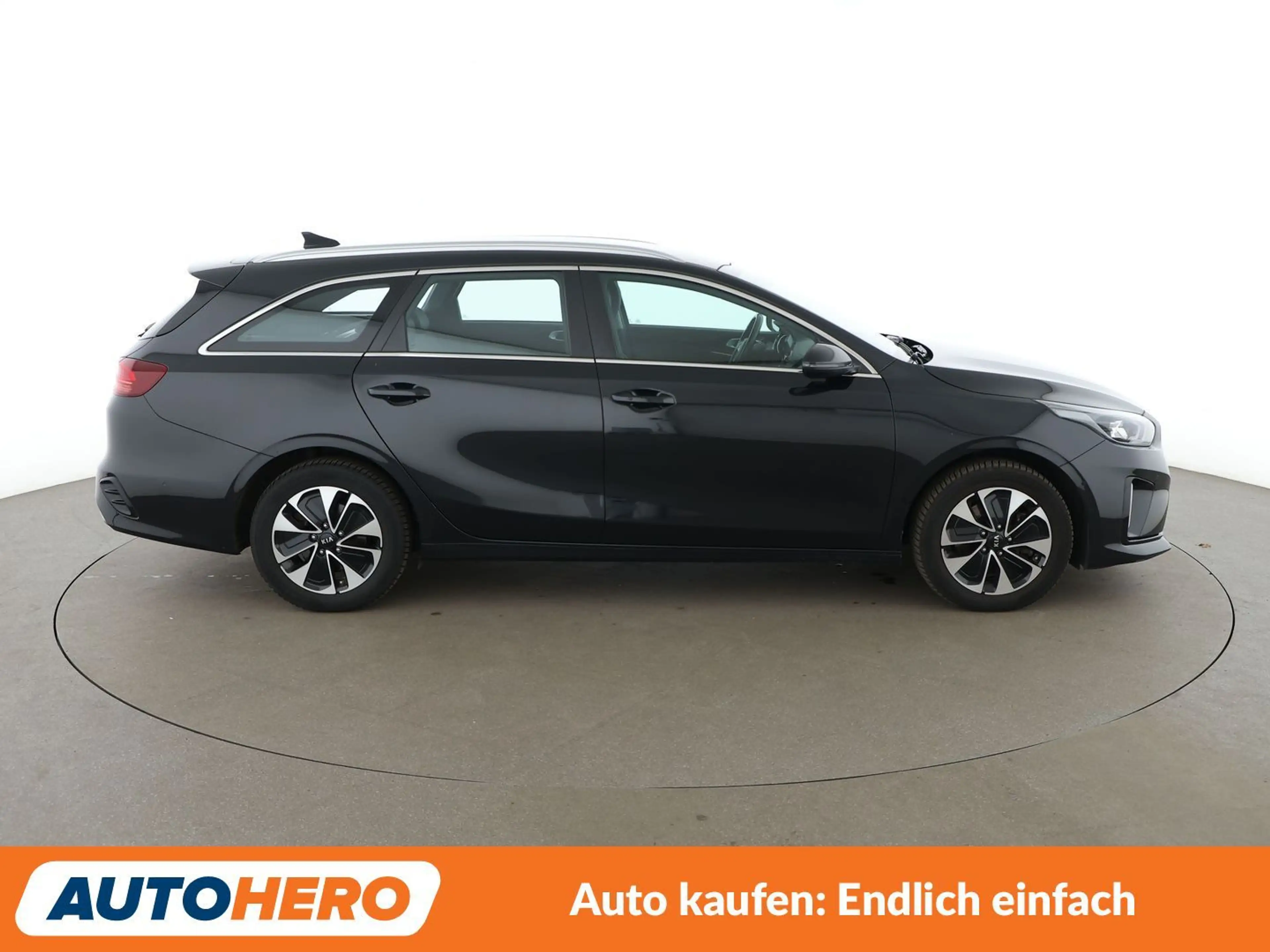 Kia Ceed / cee'd 1.6 Plug-in Hybrid Spirit Aut.*NAVI*LED*ACC*CAM* — photo 7