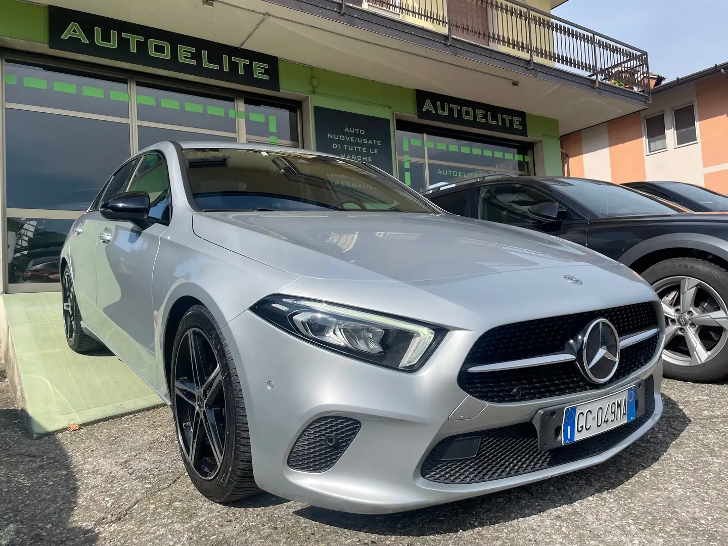 Mercedes-Benz A 180 d Sport Sedan Kamera posteriore Unico Proprietario Argento - 1