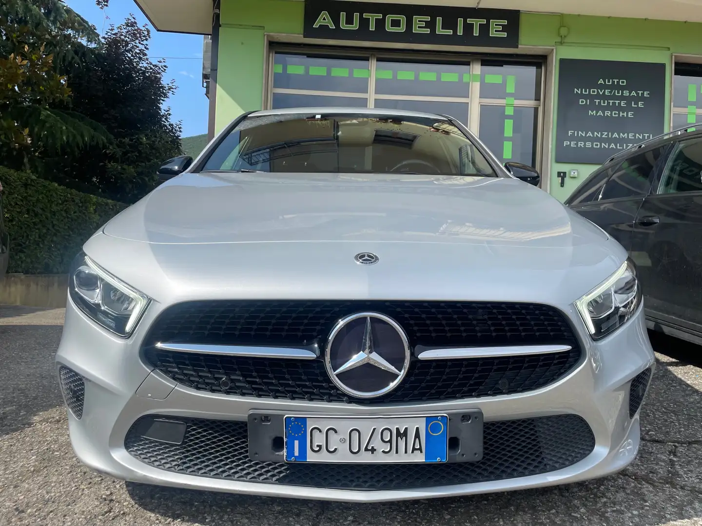 Mercedes-Benz A 180 d Sport Sedan Kamera posteriore Unico Proprietario Argento - 2