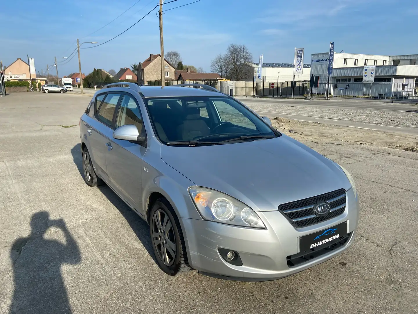 Kia Ceed SW / cee'd SW 1.6 CRDi*A/C*RADIO*EURO 4*ONLY EXPORT* Grau - 1