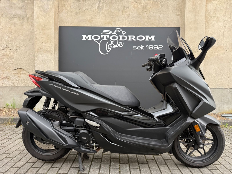 Honda Forza 350