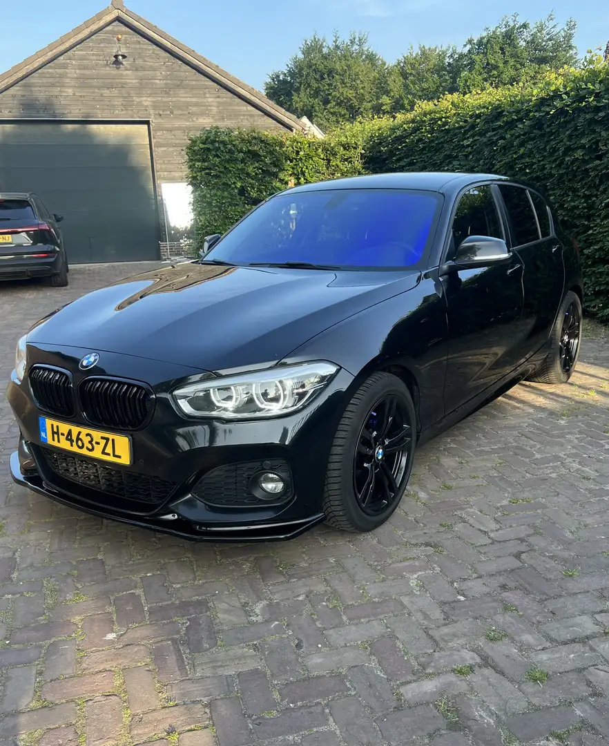 BMW 118 Sport Black - 1