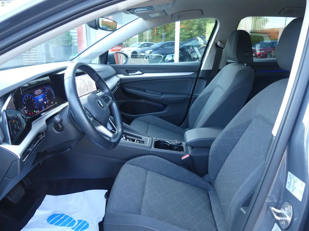 Volkswagen Golf VIII Lim. Life 1.5 eTSI Navi*AHK*SHZ*ab199€, миниатюра 11
