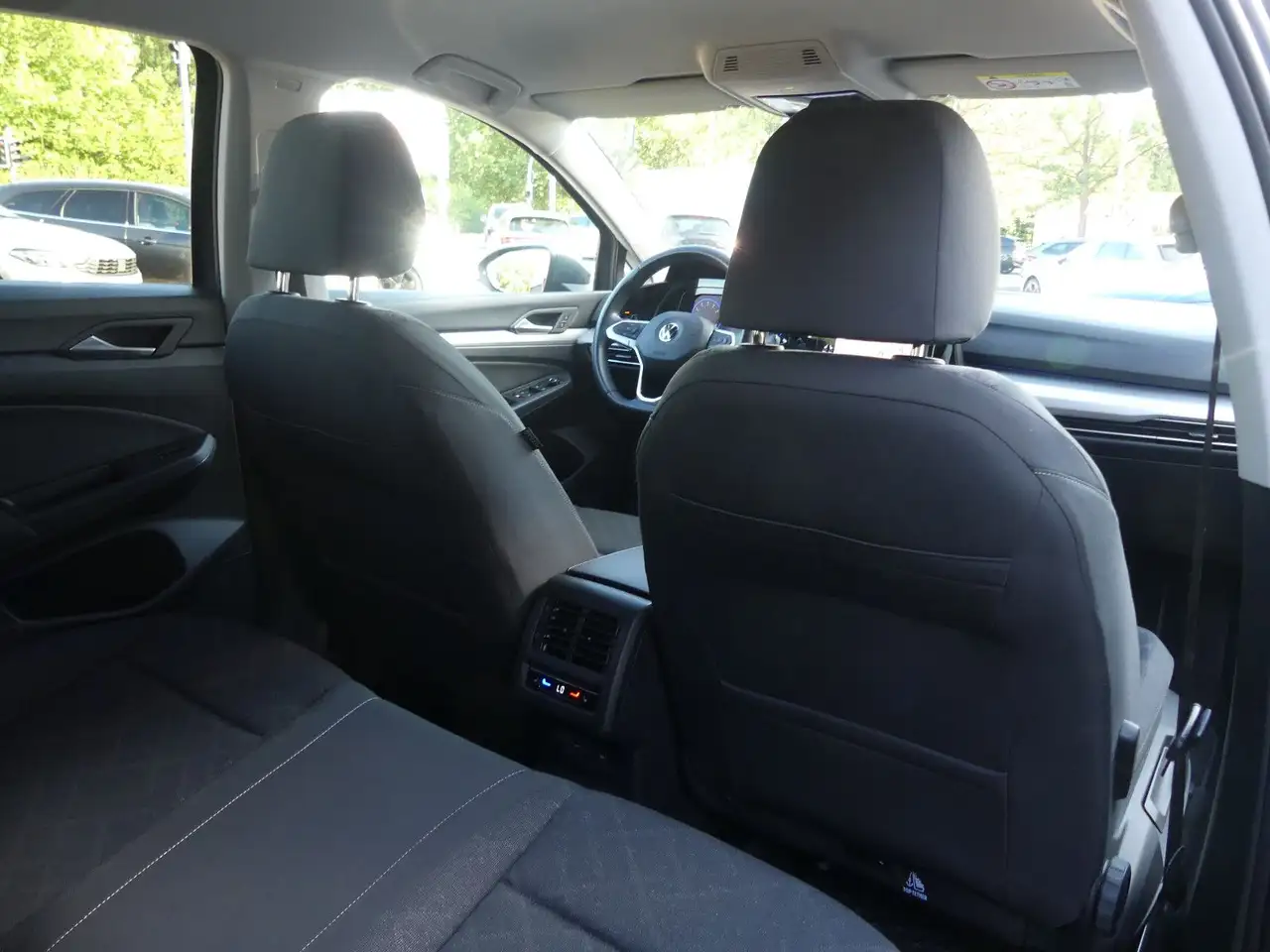 Volkswagen Golf VIII Lim. Life 1.5 eTSI Navi*AHK*SHZ*ab199€, миниатюра 26