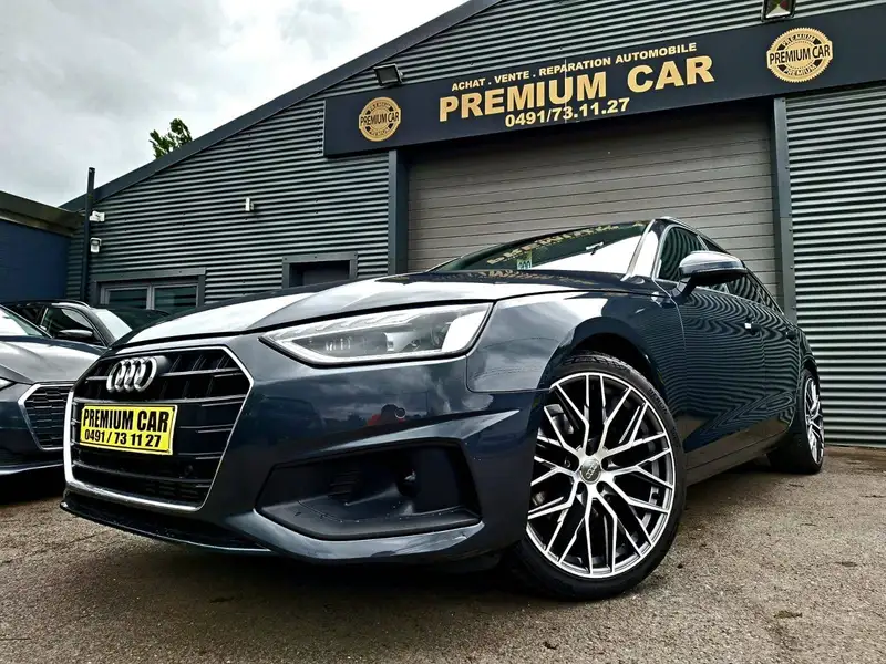 AUDI A4