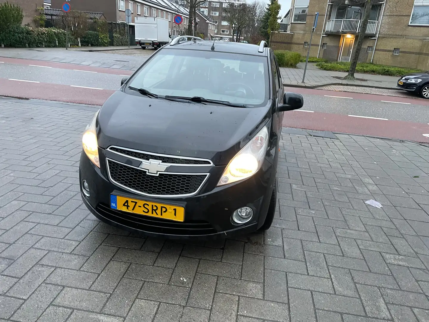 Chevrolet Spark Spark 1.0 16V LS Bi-Fuel Zwart - 1