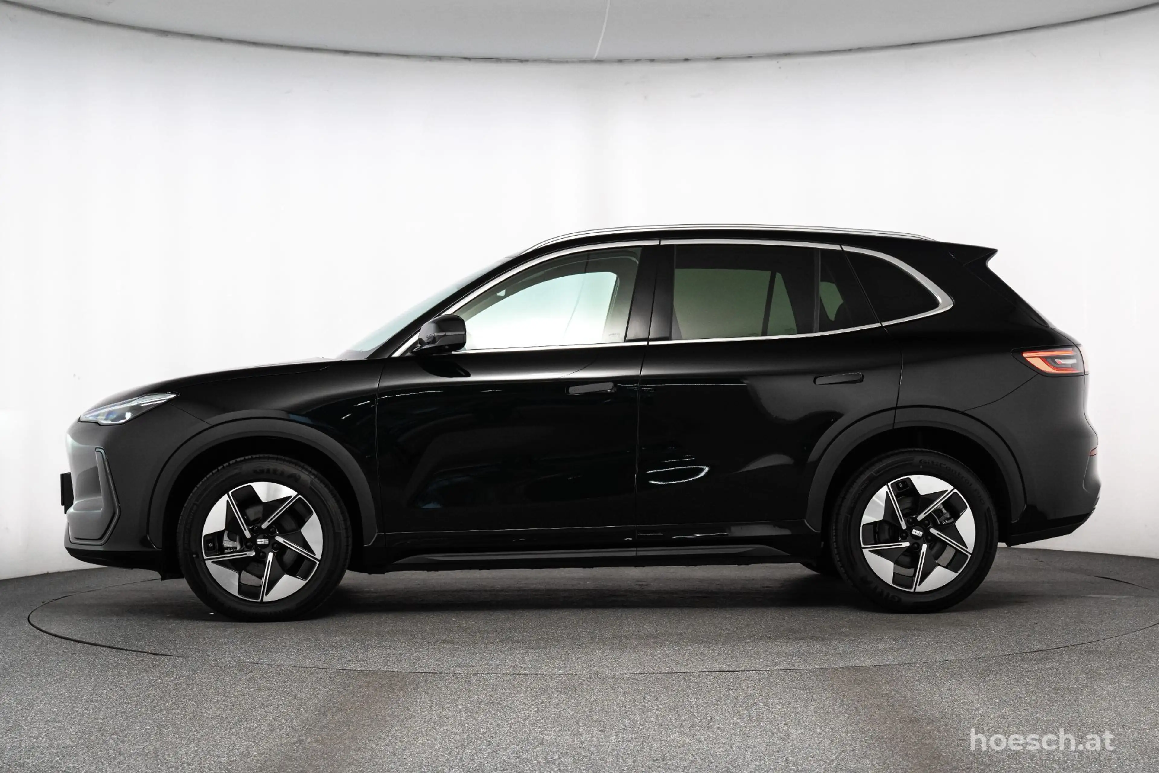 Geely PRO NEUWAGEN OHNE KM TOP-ANGEBOT — photo 3