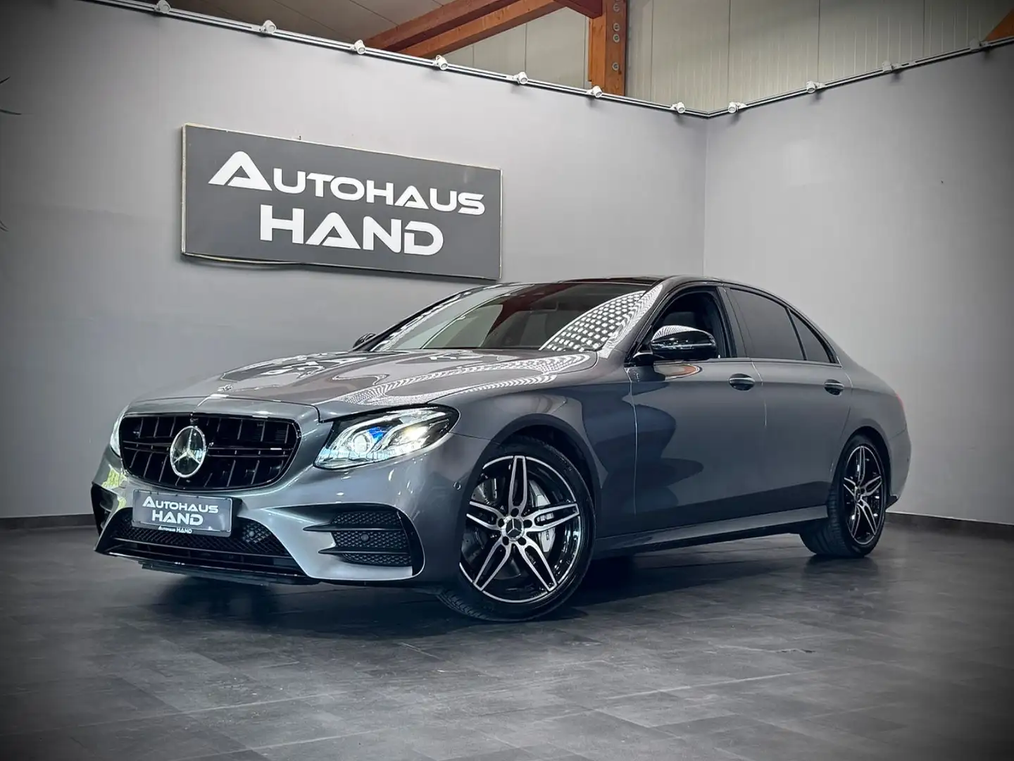Mercedes-Benz E 53 AMG E53AMG*4Matic+*Pano*LED*Spurhalte*Schiebedach* Gris - 1