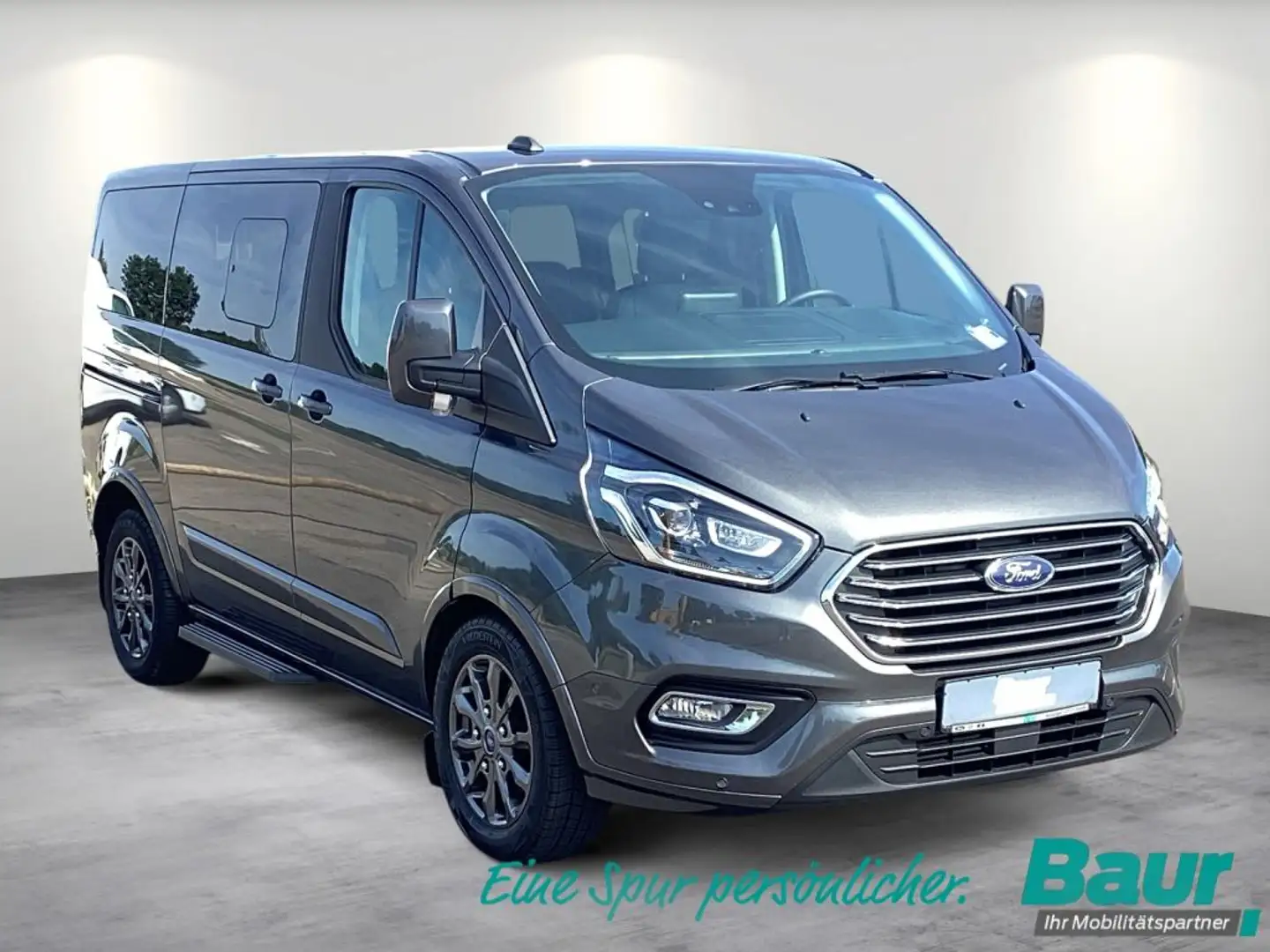 Ford Tourneo Custom 320 L1H1 VA Autm. Titanium X AHK Navi Kamera Grau - 2