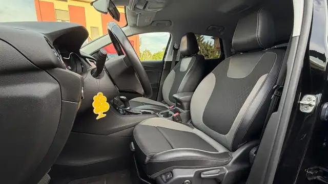 Opel Grandland view 10