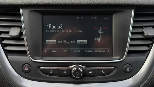 Opel Grandland view 14