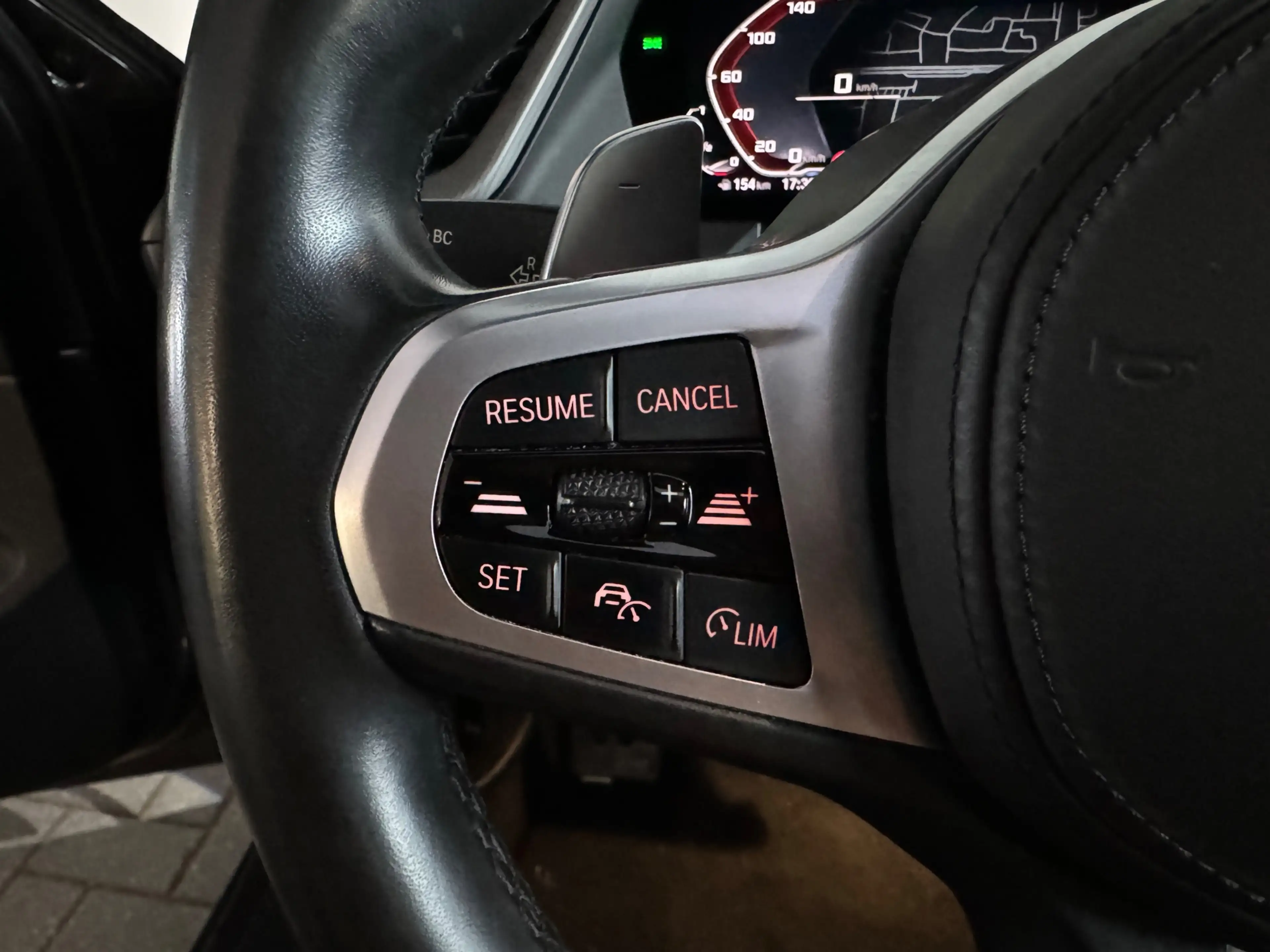 BMW 135 1-serie M135i xDrive Pano|H/K|Kuipstoelen|Camera|S — photo 12
